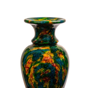 jadeite vase o Inches closeup
